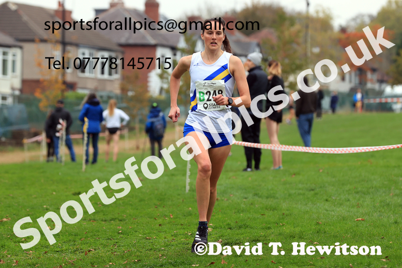 Senior Womens relay, 2025 Northern Cross Country Relays, Graves Park, Sheffield. Photo: David T. Hewitson/Sports for All Pics